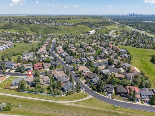 168 Edgehill Close Nw, Calgary, AB 