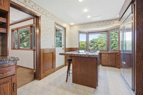 168 Edgehill Close Nw, Calgary, AB 