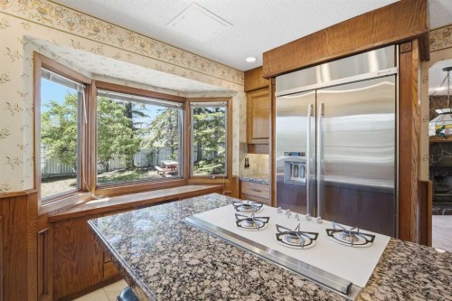 168 Edgehill Close Nw, Calgary, AB 