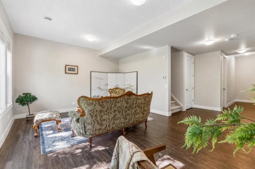 30 Ascot Crescent Sw, Calgary, AB 