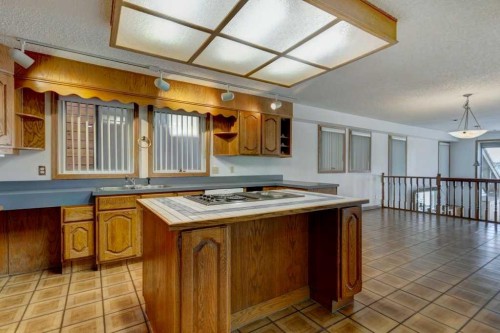 1921 6 Street Se, Calgary, AB 