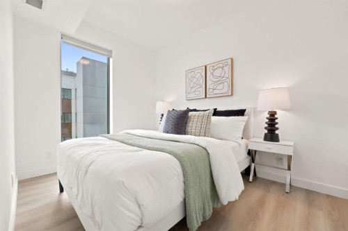 311-123 4 Street, Calgary, AB - Indoor Photo Showing Bedroom