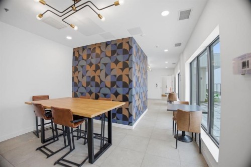 311-123 4 Street, Calgary, AB - Indoor Photo Showing Dining Room