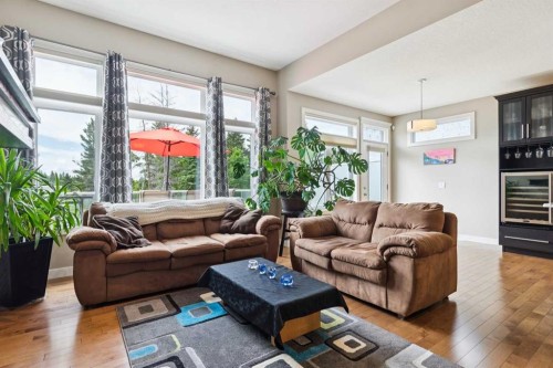 27 Ridge View Place, Cochrane, AB 