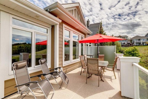 27 Ridge View Place, Cochrane, AB 