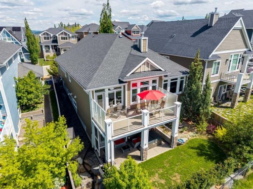27 Ridge View Place, Cochrane, AB 