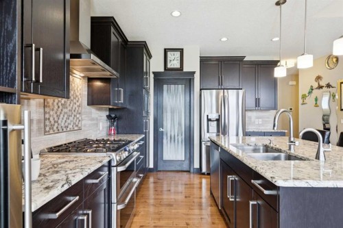 27 Ridge View Place, Cochrane, AB 
