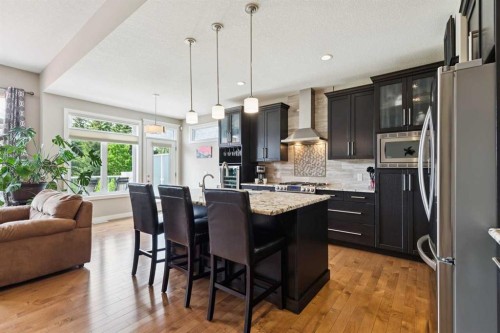 27 Ridge View Place, Cochrane, AB 