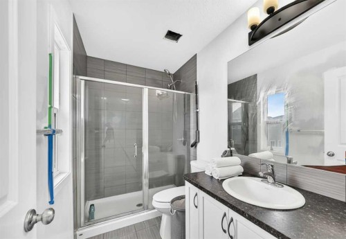 349 Seton Villas Se, Calgary, AB 