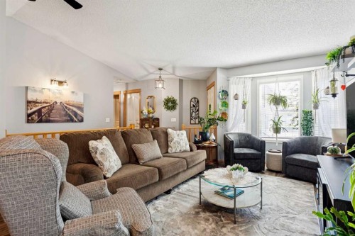 631 Riverside Boulevard Nw, High River, AB 