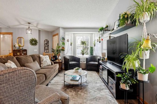 631 Riverside Boulevard Nw, High River, AB 