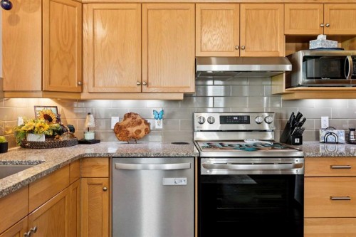 631 Riverside Boulevard Nw, High River, AB 
