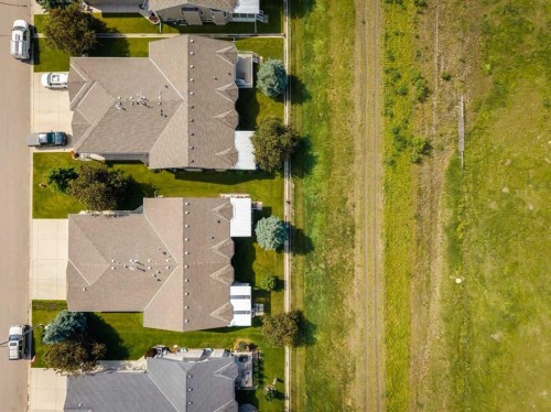 631 Riverside Boulevard Nw, High River, AB 