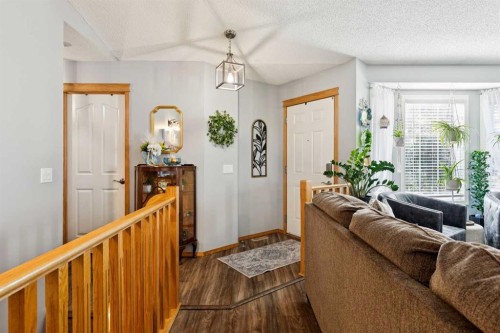 631 Riverside Boulevard Nw, High River, AB 