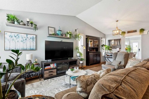 631 Riverside Boulevard Nw, High River, AB 
