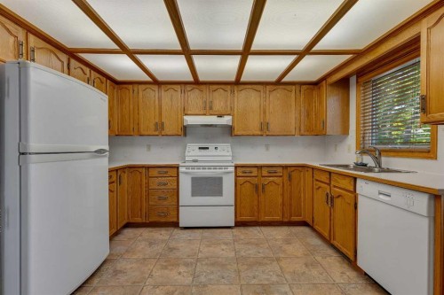 83 Sanderling Road Nw, Calgary, AB 