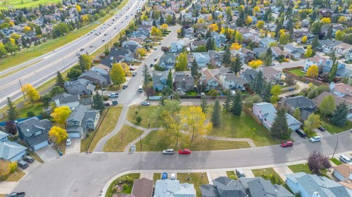 83 Sanderling Road Nw, Calgary, AB 