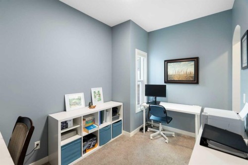 642 Kingsmere Way Se, Airdrie, AB 
