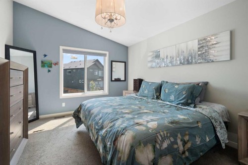 642 Kingsmere Way Se, Airdrie, AB 