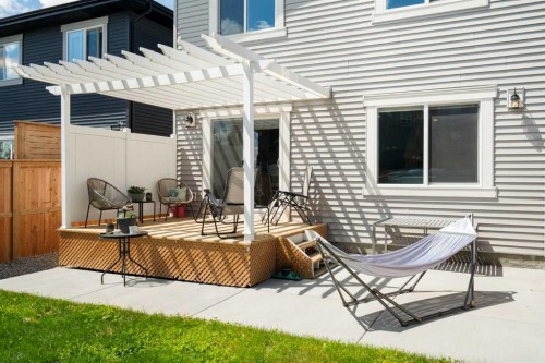 642 Kingsmere Way Se, Airdrie, AB 