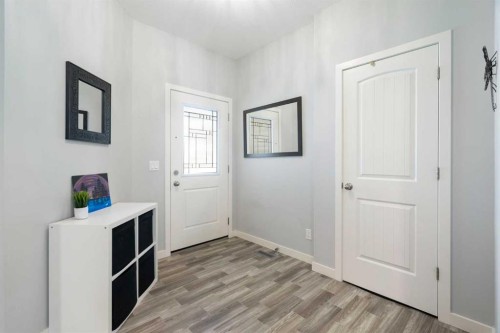 642 Kingsmere Way Se, Airdrie, AB 