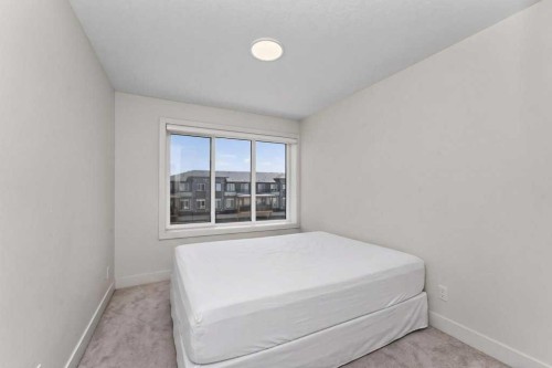 708-10060 46 Street Ne, Calgary, AB 
