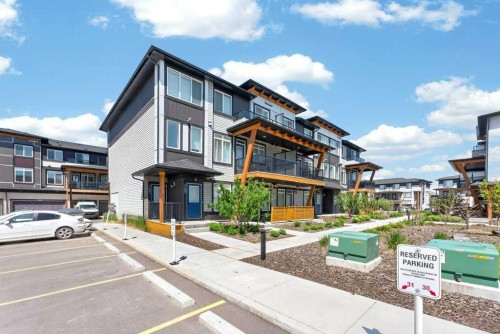 708-10060 46 Street Ne, Calgary, AB 