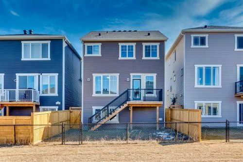 673 Windrow Manor Sw, Airdrie, AB 