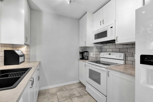 19 Templeton Bay Ne, Calgary, AB 