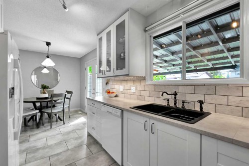 19 Templeton Bay Ne, Calgary, AB 
