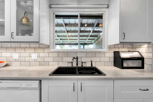 19 Templeton Bay Ne, Calgary, AB 