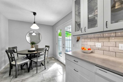 19 Templeton Bay Ne, Calgary, AB 
