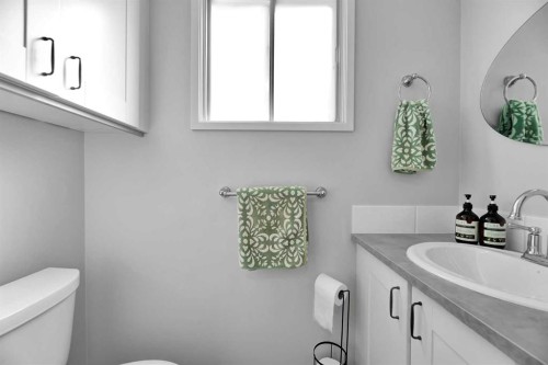 19 Templeton Bay Ne, Calgary, AB 