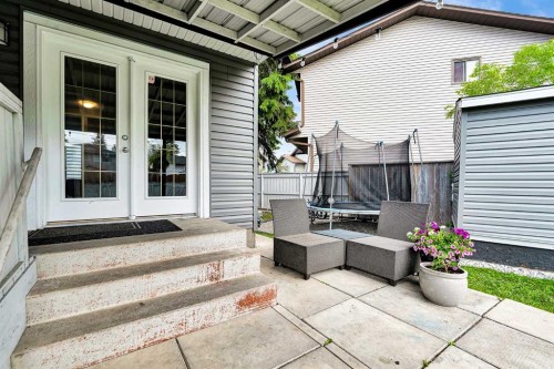 19 Templeton Bay Ne, Calgary, AB 