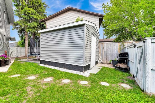 19 Templeton Bay Ne, Calgary, AB 