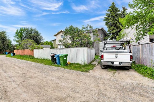 19 Templeton Bay Ne, Calgary, AB 