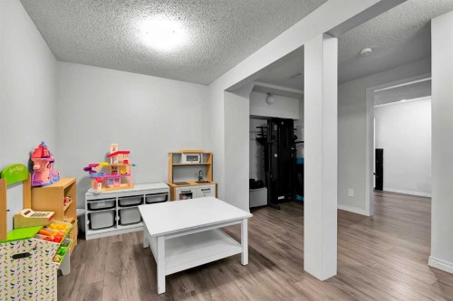19 Templeton Bay Ne, Calgary, AB 