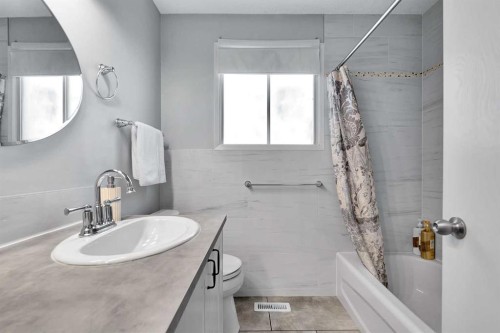 19 Templeton Bay Ne, Calgary, AB 