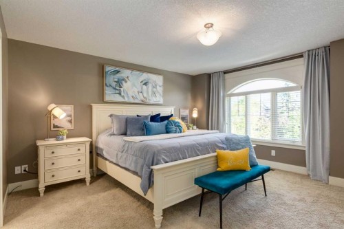 2421 1 Avenue Nw, Calgary, AB 