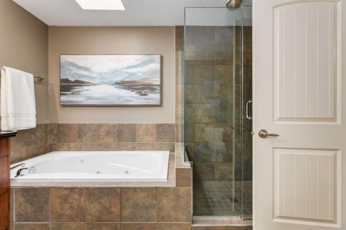 2421 1 Avenue Nw, Calgary, AB 