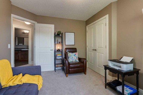 2421 1 Avenue Nw, Calgary, AB 