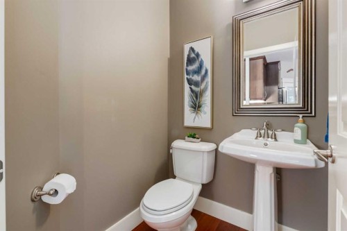 2421 1 Avenue Nw, Calgary, AB 