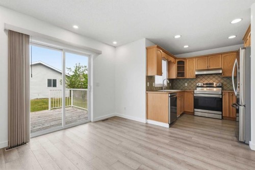 5 Coville Bay Ne, Calgary, AB 