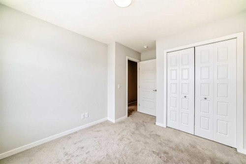 136-42 Cranbrook Gardens Se, Calgary, AB - Indoor