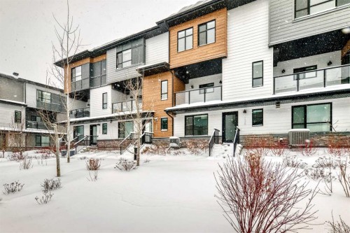136-42 Cranbrook Gardens Se, Calgary, AB - Outdoor With Balcony