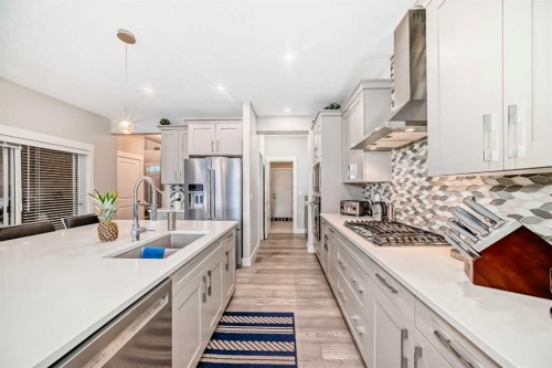 477 Legacy Boulevard Se, Calgary, AB 