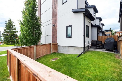 4929 20 Street Sw, Calgary, AB 