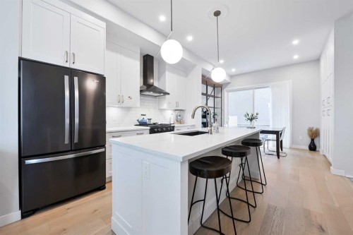 4929 20 Street Sw, Calgary, AB 