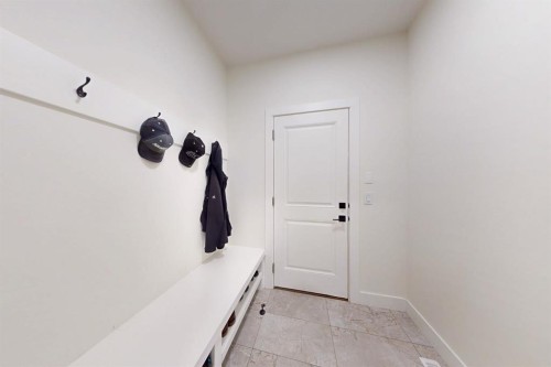 714 Mandalay Link, Carstairs, AB 