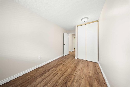 305-718 12 Avenue Sw, Calgary, AB - Indoor Photo Showing Other Room
